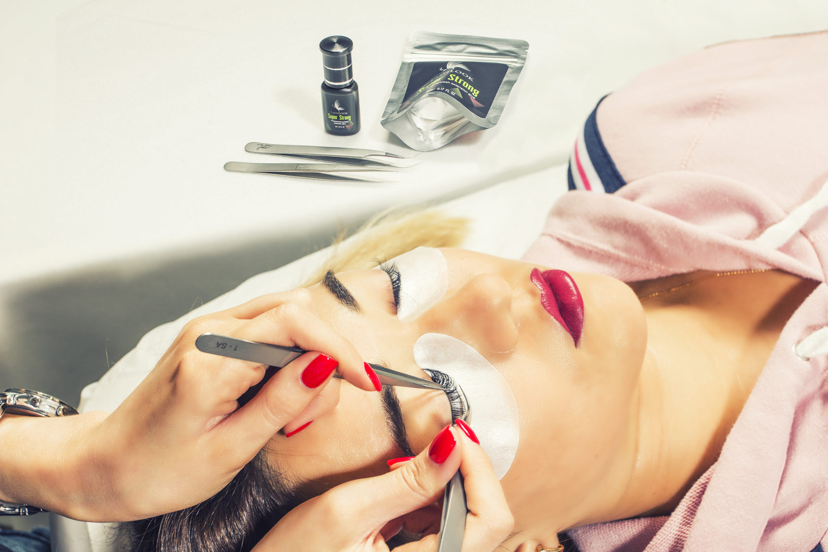 Онлайн-курс по наращиванию ресниц