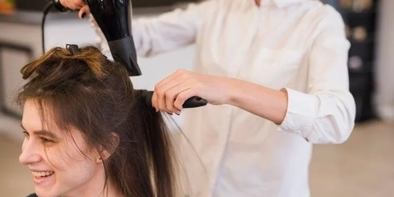 Смелая и стильная: короткая стрижка с выбритыми висками и затылком!