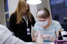 Курсы маникюра для начинающих в онлайн