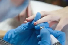 Курсы аппаратного маникюра и педикюра в онлайн