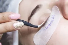 Курсы наращивания ресниц в онлайн